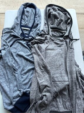 Express Men’s Lightweight Hooded Long Sleeve Shirt Bundle- Marled Gray & Navy